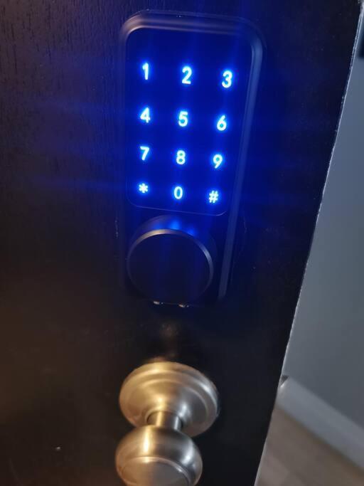 Modern 1 Bedroom In Wortley Village London